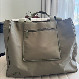 Beis East to West Tote Bag Olive Green